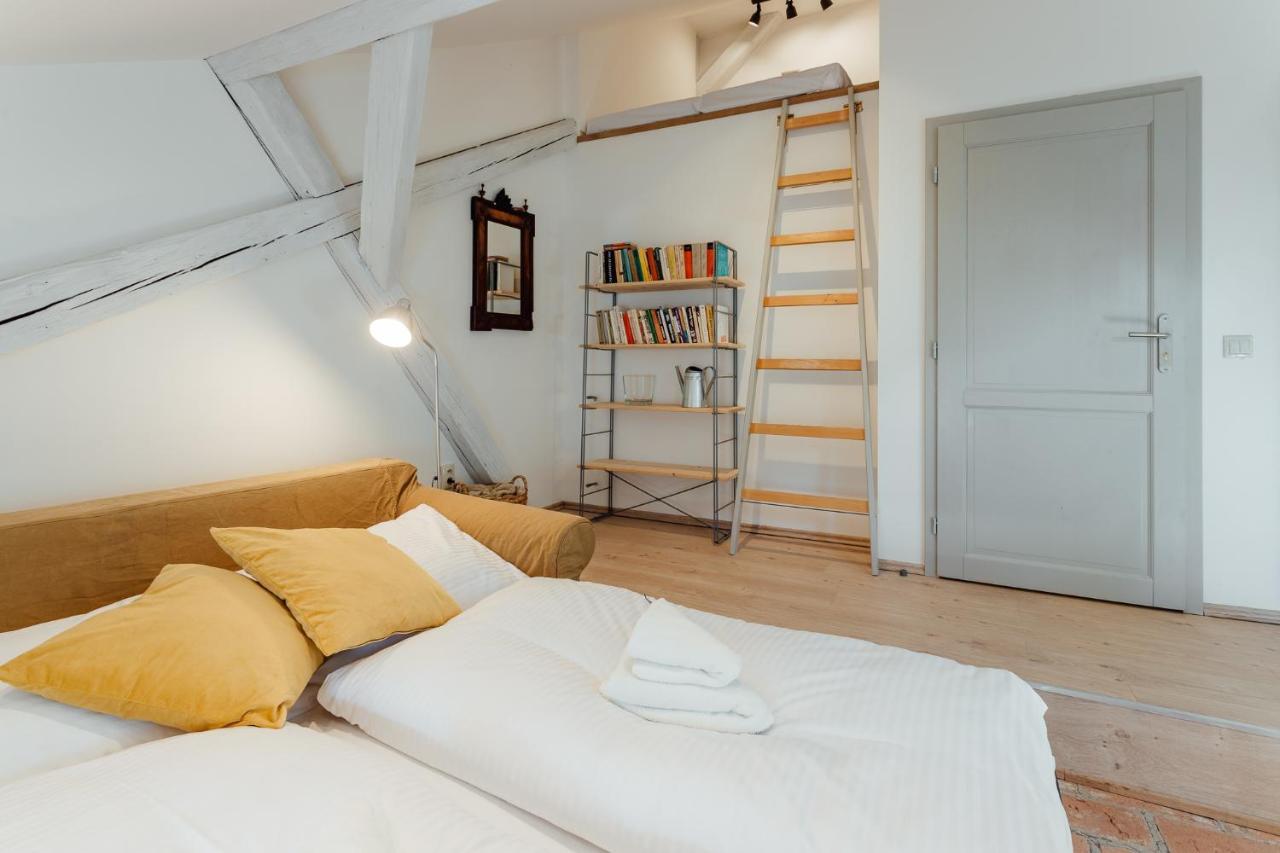 Boutique Apartments Banska Stiavnica Bagian luar foto