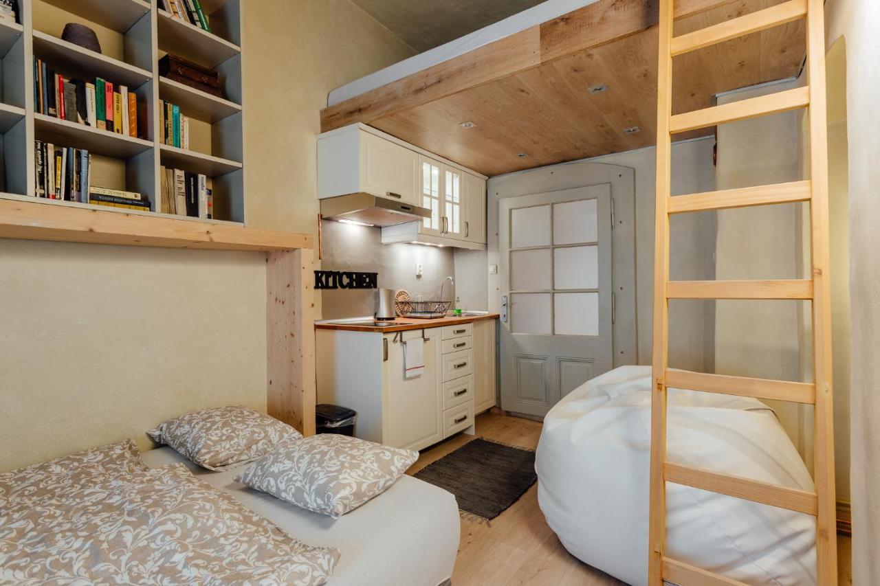 Boutique Apartments Banska Stiavnica Bagian luar foto