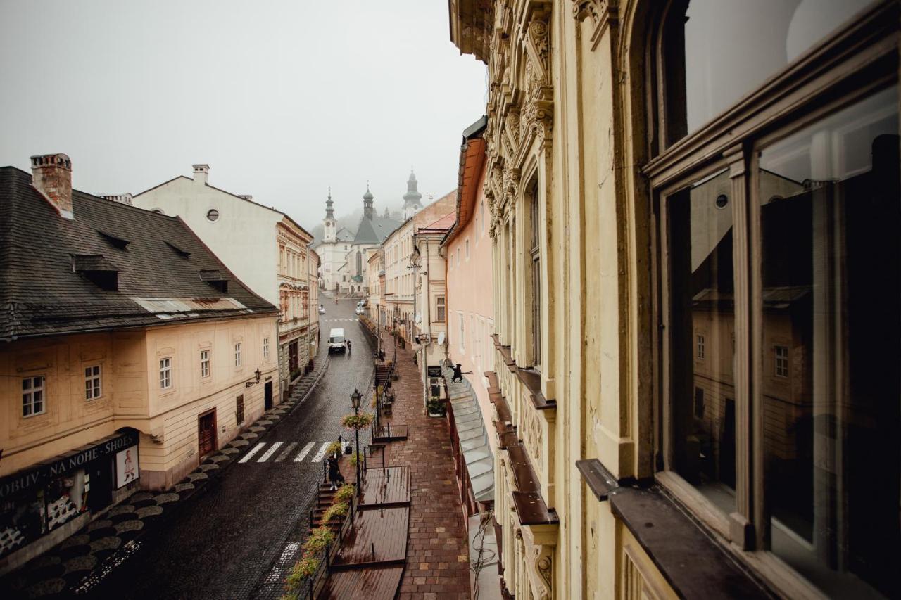 Boutique Apartments Banska Stiavnica Bagian luar foto