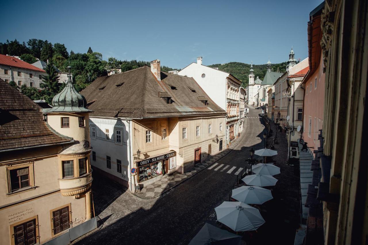 Boutique Apartments Banska Stiavnica Bagian luar foto