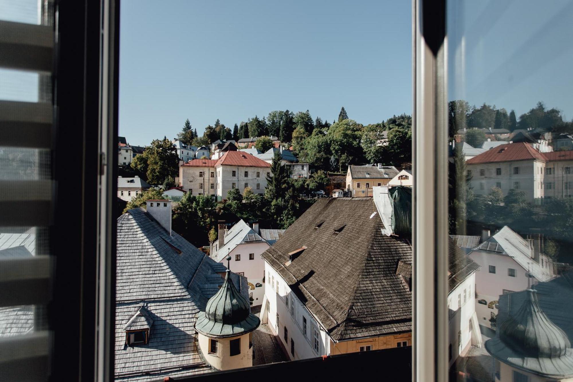 Boutique Apartments Banska Stiavnica Bagian luar foto