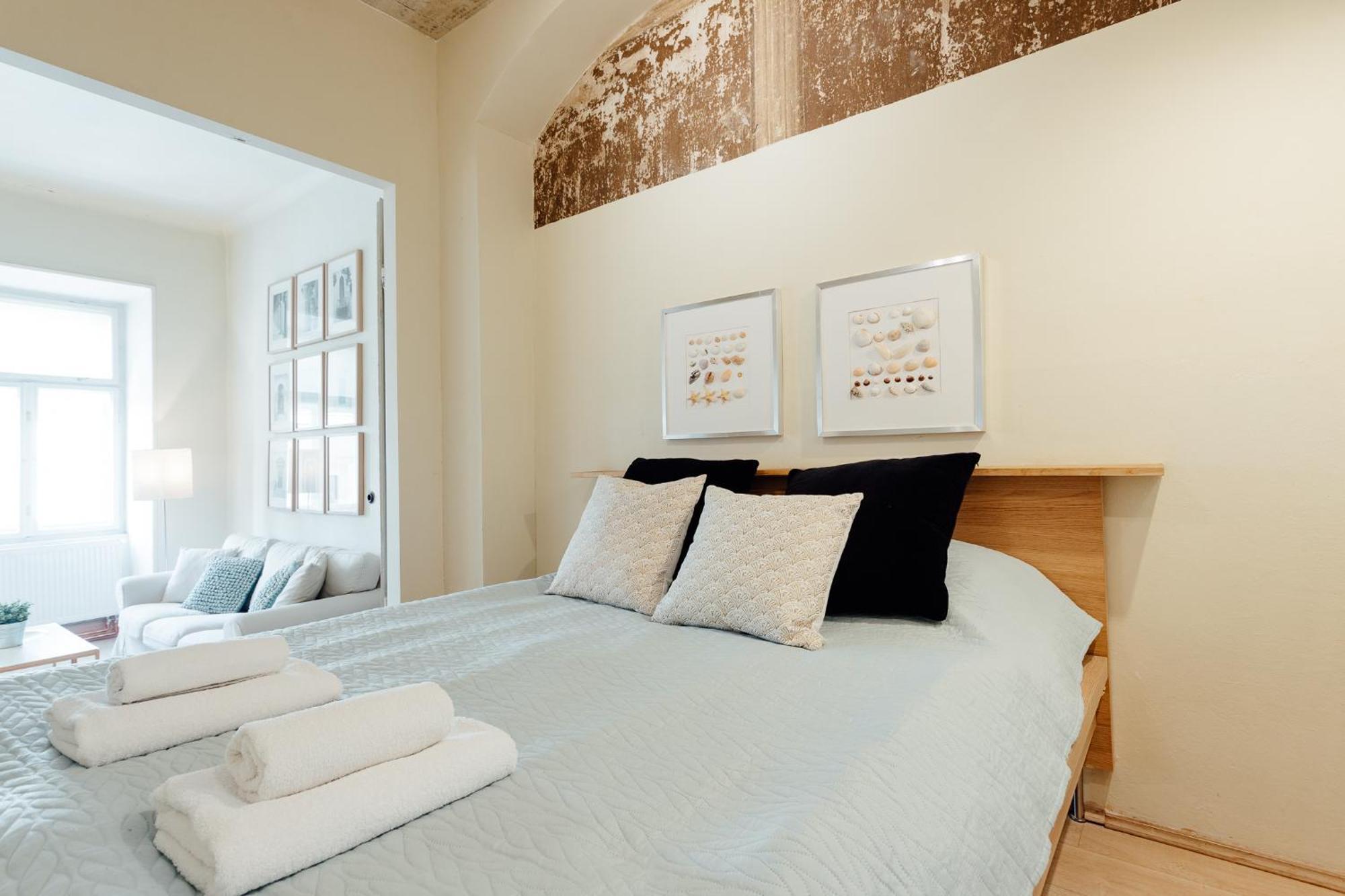 Boutique Apartments Banska Stiavnica Bagian luar foto