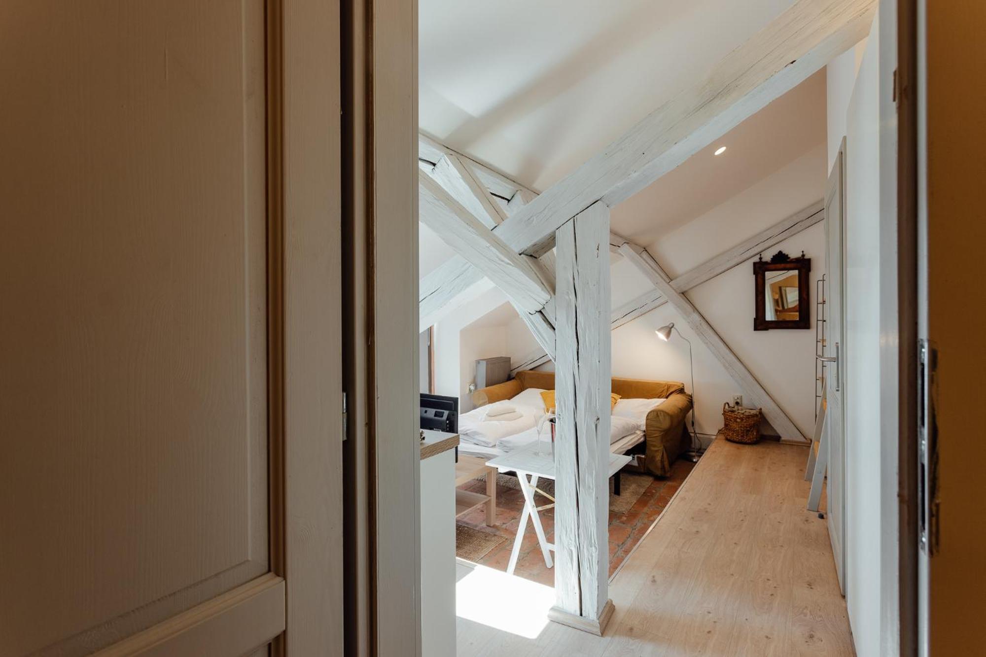 Boutique Apartments Banska Stiavnica Ruang foto