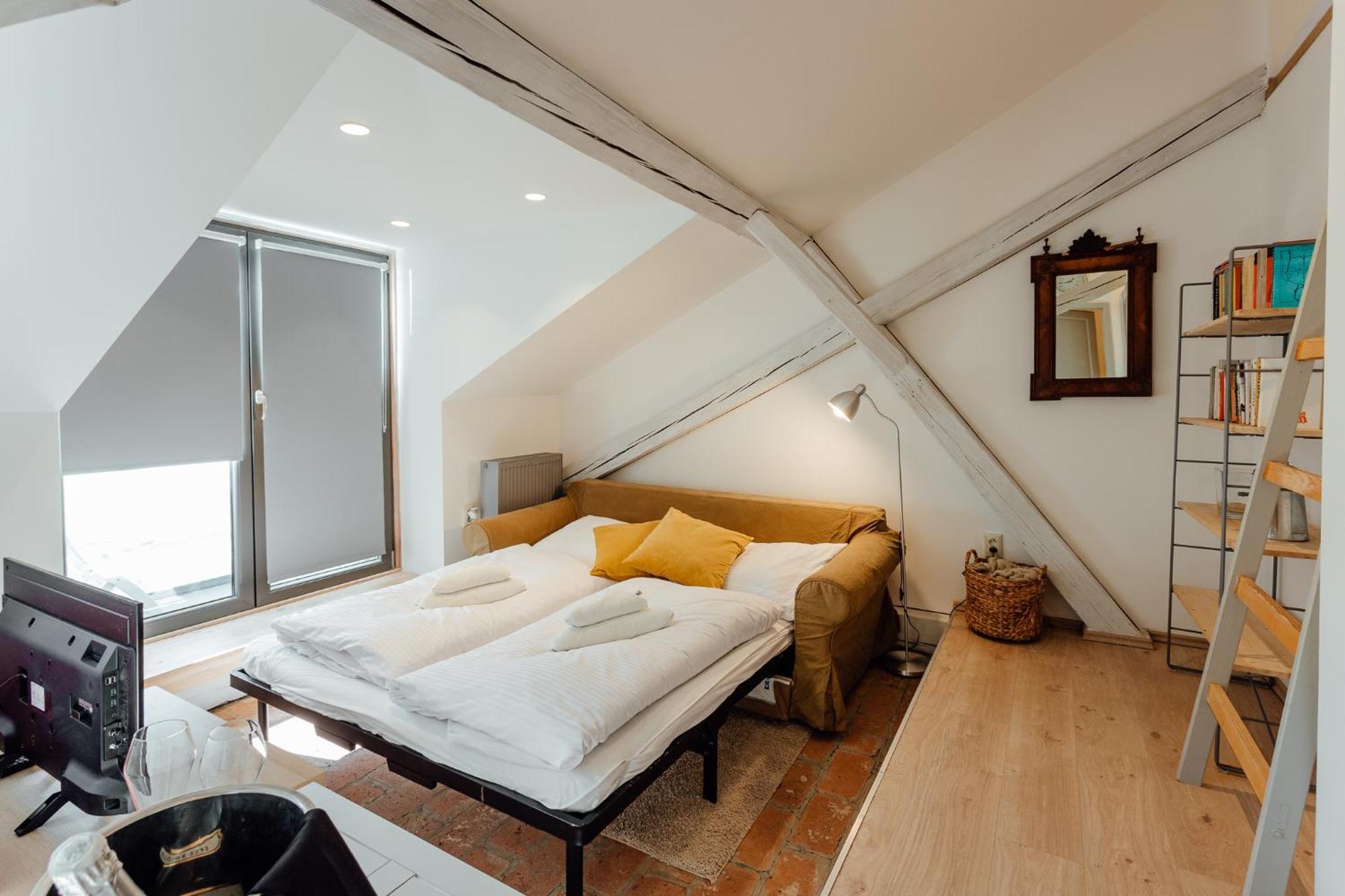 Boutique Apartments Banska Stiavnica Ruang foto