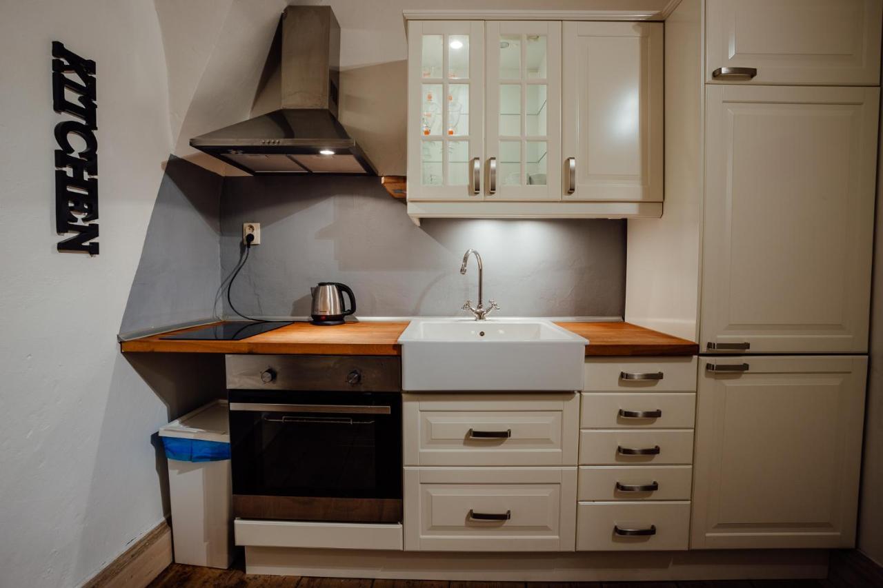 Boutique Apartments Banska Stiavnica Bagian luar foto